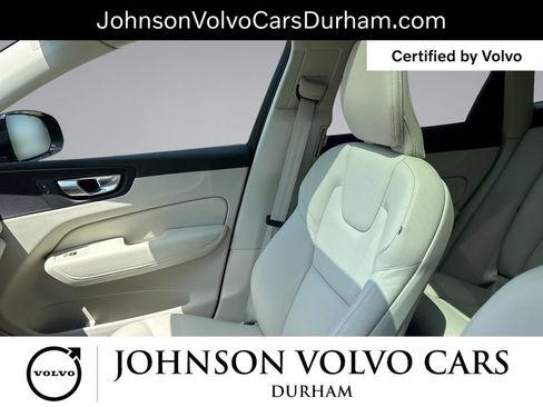 Certified 2025 Volvo XC60 T8 Plus w/ Protection Package Premier AWD/4WD image 29