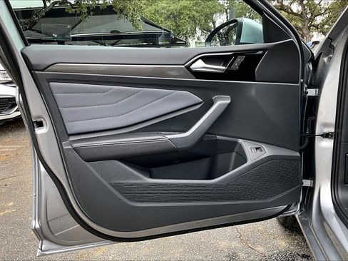 New 2026 Volkswagen Jetta SEL image 10