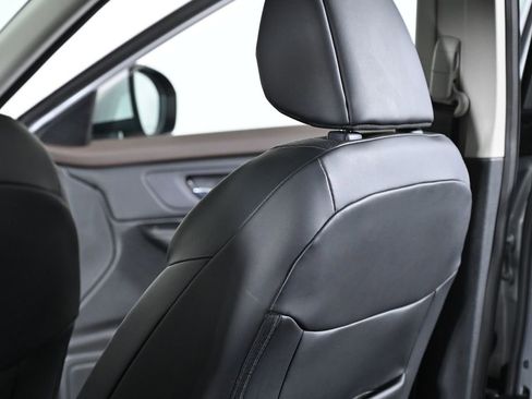 Used 2023 Nissan Rogue SV w/ SV Premium B Package image 27