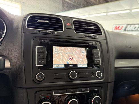 Used 2012 Volkswagen Golf TDI FWD image 24