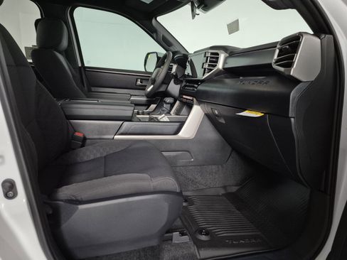 New 2026 Toyota Tundra SR5 image 43