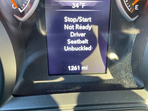 Used 2024 Jeep Wrangler Sport image 16