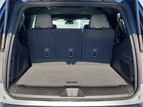 New 2026 GMC Yukon XL Elevation image 7