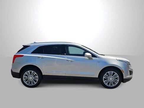 Used 2019 Cadillac XT5 Premium Luxury image 9