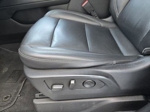 Used 2021 Chevrolet Tahoe Z71 image 20