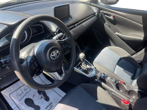 Used 2018 Toyota Yaris iA FWD image 3