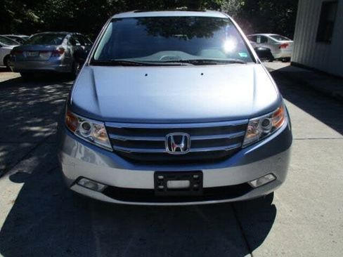 Used 2013 Honda Odyssey Touring image 8