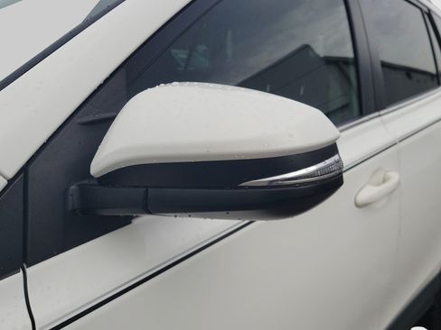Used 2016 Toyota RAV4 XLE FWD image 28