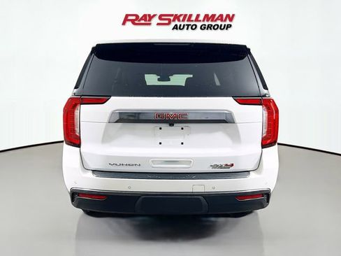 Used 2023 GMC Yukon XL AT4 w/ Technology Package image 6