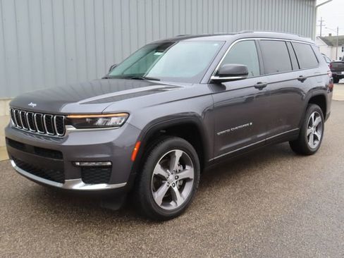 Used 2023 Jeep Grand Cherokee L Limited AWD/4WD image 7