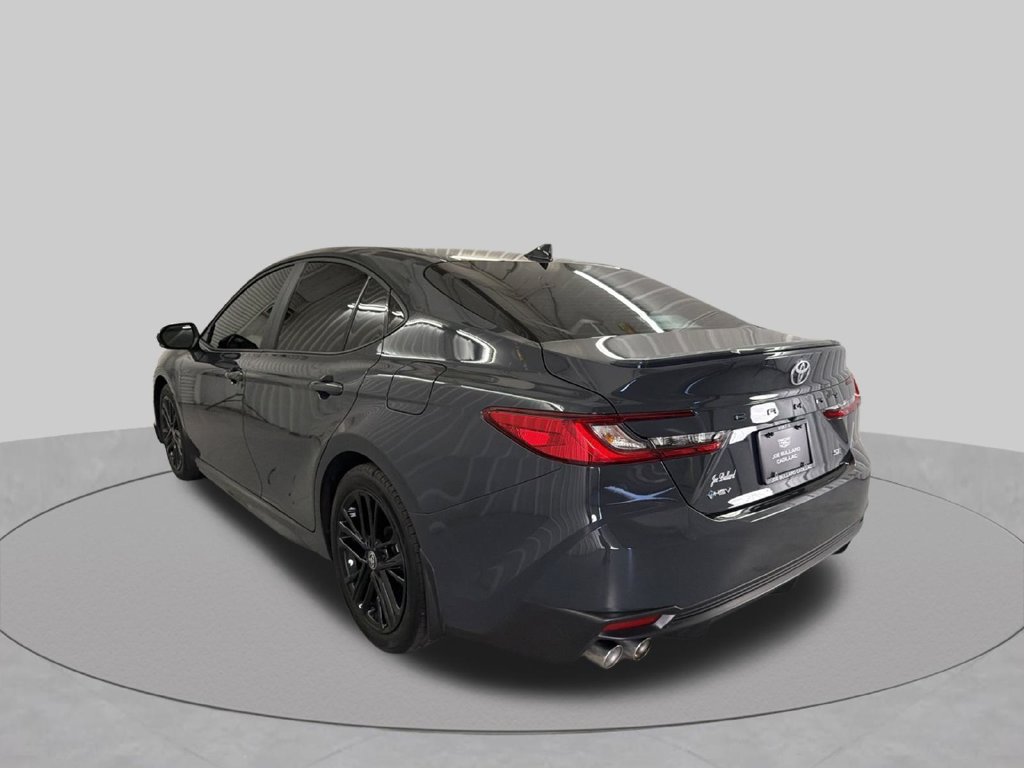 Used 2026 Toyota Camry SE FWD image 8
