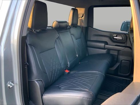 Used 2025 Chevrolet Silverado 1500 Custom Trail Boss AWD/4WD image 15