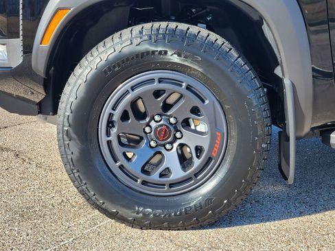 New 2026 Nissan Frontier PRO-4X w/ Tow Package AWD/4WD image 6