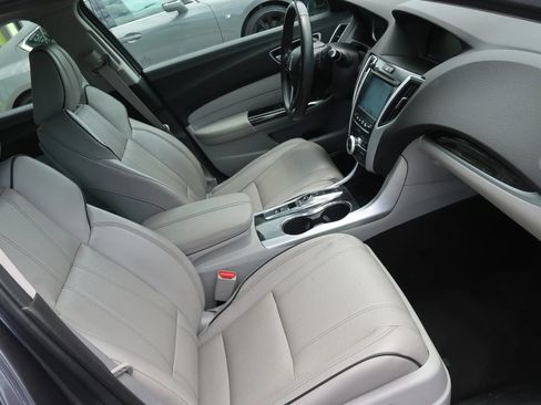 Used 2018 Acura TLX V6 w/ Technology Package FWD image 26