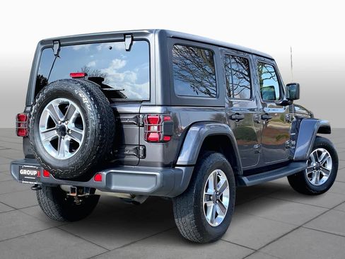 Used 2020 Jeep Wrangler Unlimited Sahara image 13