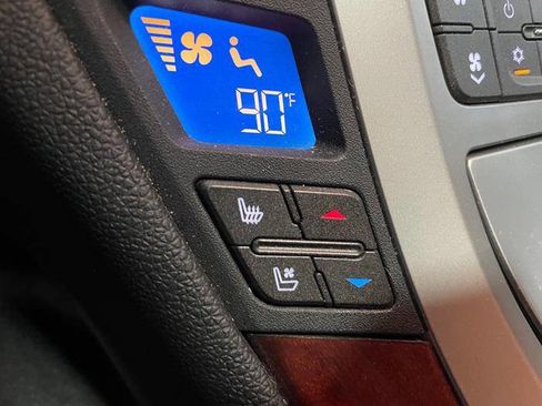 Used 2009 Cadillac CTS 3.6 AWD image 36