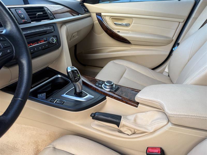 Used 2013 BMW 335i Sedan RWD image 23