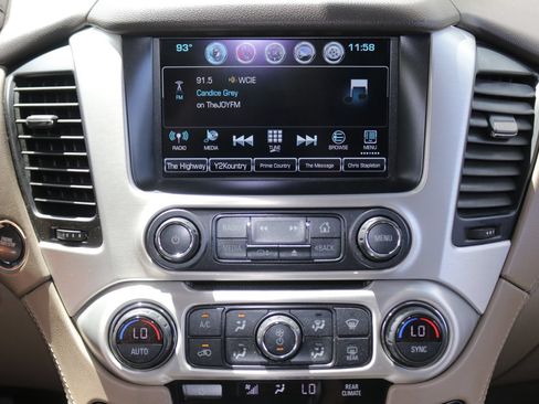 Used 2019 GMC Yukon XL SLT w/ Open Road Package RWD image 24