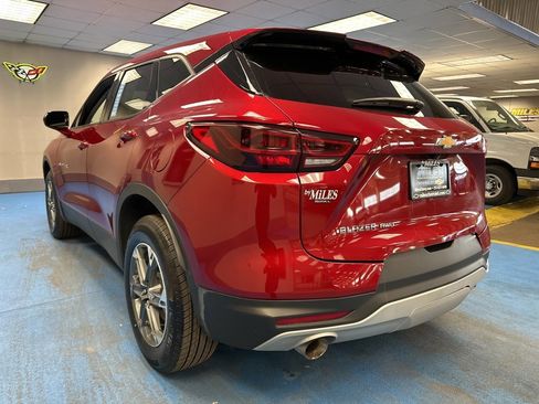 Certified 2025 Chevrolet Blazer LT image 9