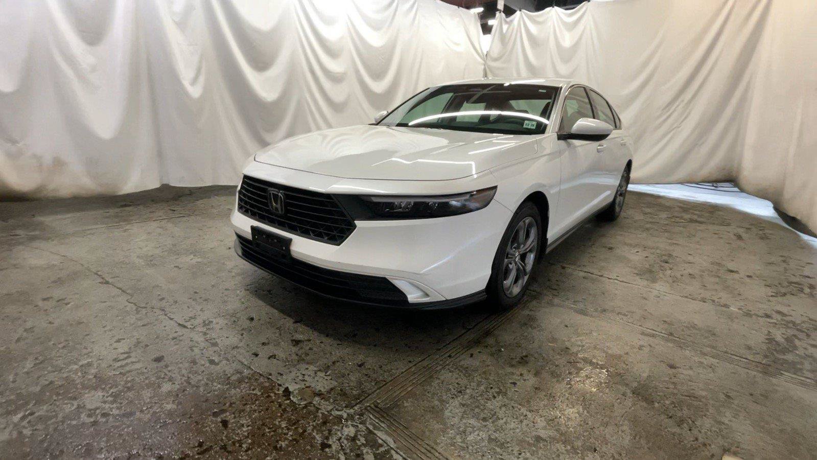 Certified 2024 Honda Accord EX image 12
