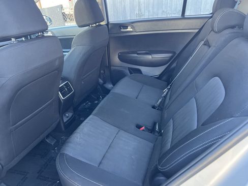 Used 2021 Kia Sportage LX FWD image 19