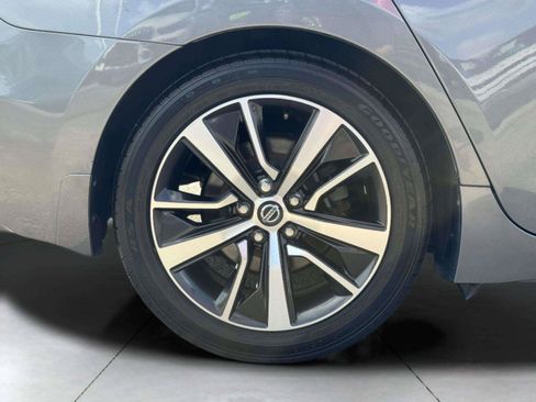 Used 2020 Nissan Maxima 3.5 SL w/ Floor Mat Group FWD image 61