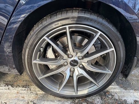 Used 2026 Genesis G70 2.5T image 7