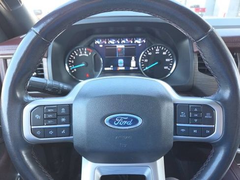 Used 2024 Ford Expedition Limited RWD image 42