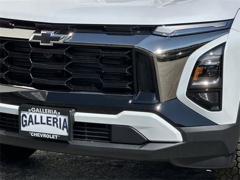 New 2026 Chevrolet Equinox ACTIV image 8