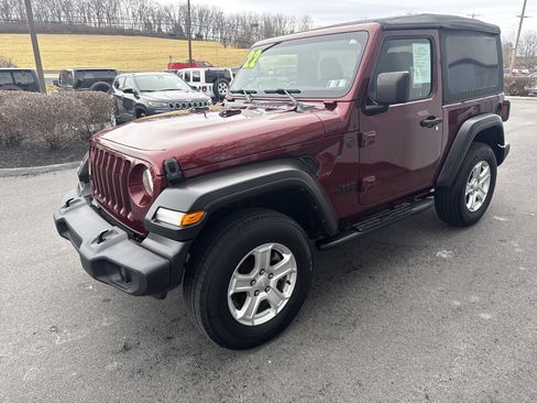 Used 2022 Jeep Wrangler Sport S image 8