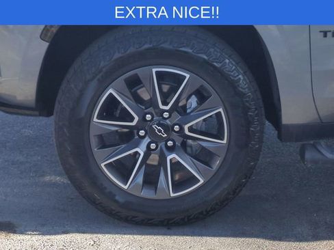 Used 2021 Chevrolet Tahoe Z71 w/ Z71 Signature Package image 10