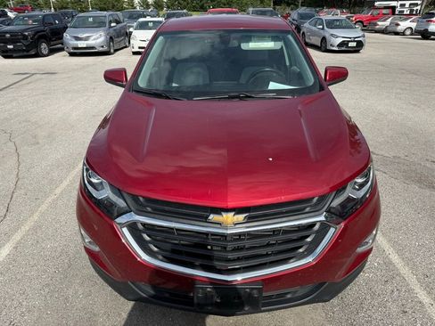 Used 2019 Chevrolet Equinox LT FWD image 3