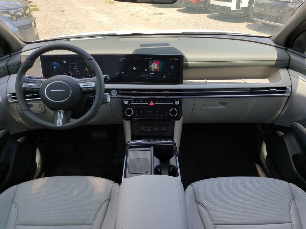 New 2026 Hyundai Tucson Limited FWD image 16