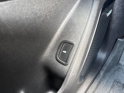 Used 2026 Chevrolet Traverse High Country w/ LPO, Floor Liner Package FWD image 29