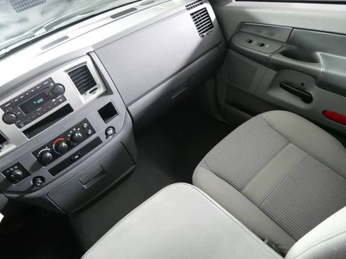 Used 2008 Dodge Ram 1500 Truck SLT w/ Mopar Chrome Edition Group image 11