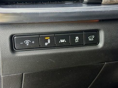 Used 2022 Kia Telluride SX w/ SX Prestige Package image 12