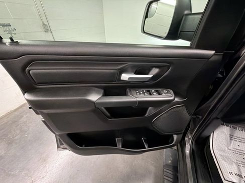 Used 2025 RAM 1500 Tradesman w/ Night Edition AWD/4WD image 21