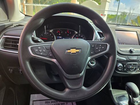 Used 2023 Chevrolet Equinox LT FWD image 27