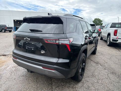 Certified 2026 Chevrolet Equinox LT w/ Convenience Package II FWD image 2