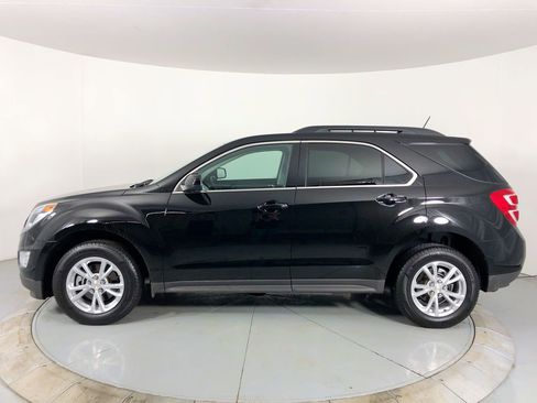 Used 2017 Chevrolet Equinox LT w/ Convenience Package image 8