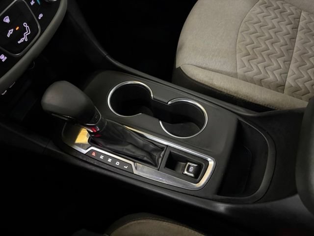 Used 2022 Chevrolet Equinox LS w/ LS Convenience Package FWD image 48