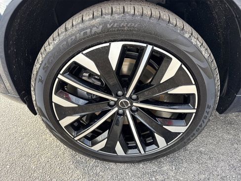 New 2026 Volvo XC90 T8 Ultra image 9