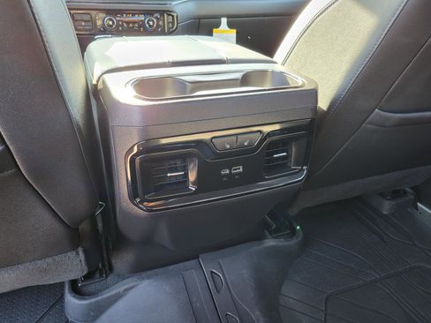 Used 2024 Chevrolet Silverado 1500 ZR2 w/ Technology Package image 14