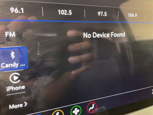 Used 2024 Chevrolet Blazer LT image 32