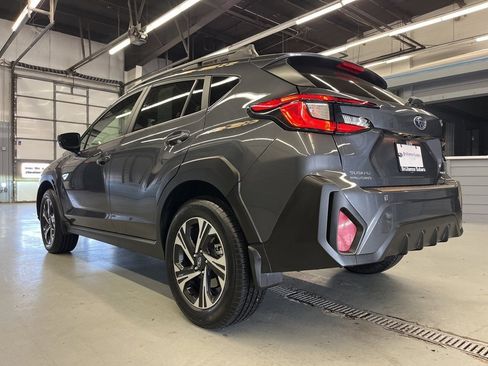 Certified 2024 Subaru Crosstrek 2.0i Premium image 5