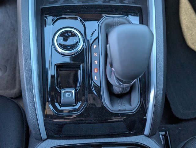 New 2026 Chevrolet Colorado LT w/ Advanced Trailering Package AWD/4WD image 23