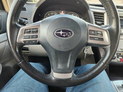 Used 2013 Subaru Legacy 2.5i Premium AWD/4WD image 23