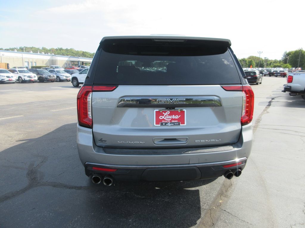 Certified 2023 GMC Yukon Denali Ultimate AWD/4WD image 7
