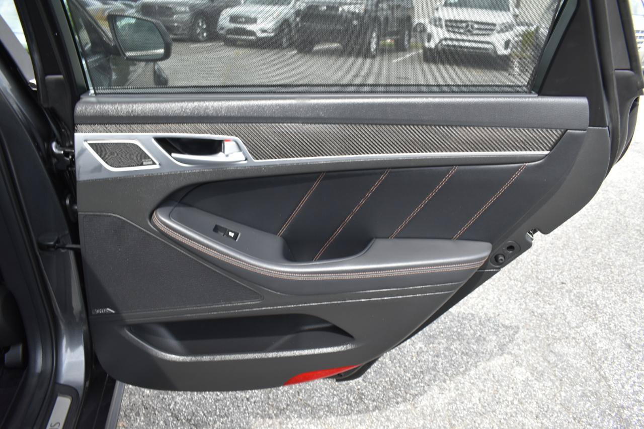 Used 2018 Genesis G80 3.3T Sport RWD image 34