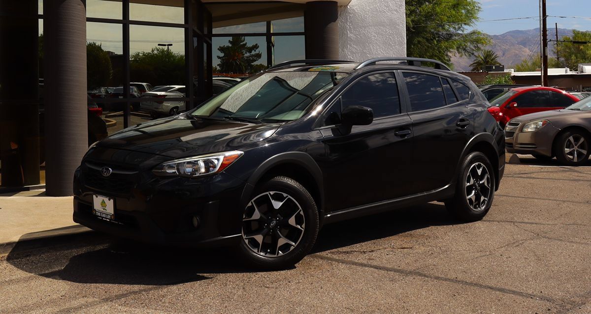 Used 2020 Subaru Crosstrek 2.0i Premium w/ Moonroof Package 2 AWD/4WD image 2